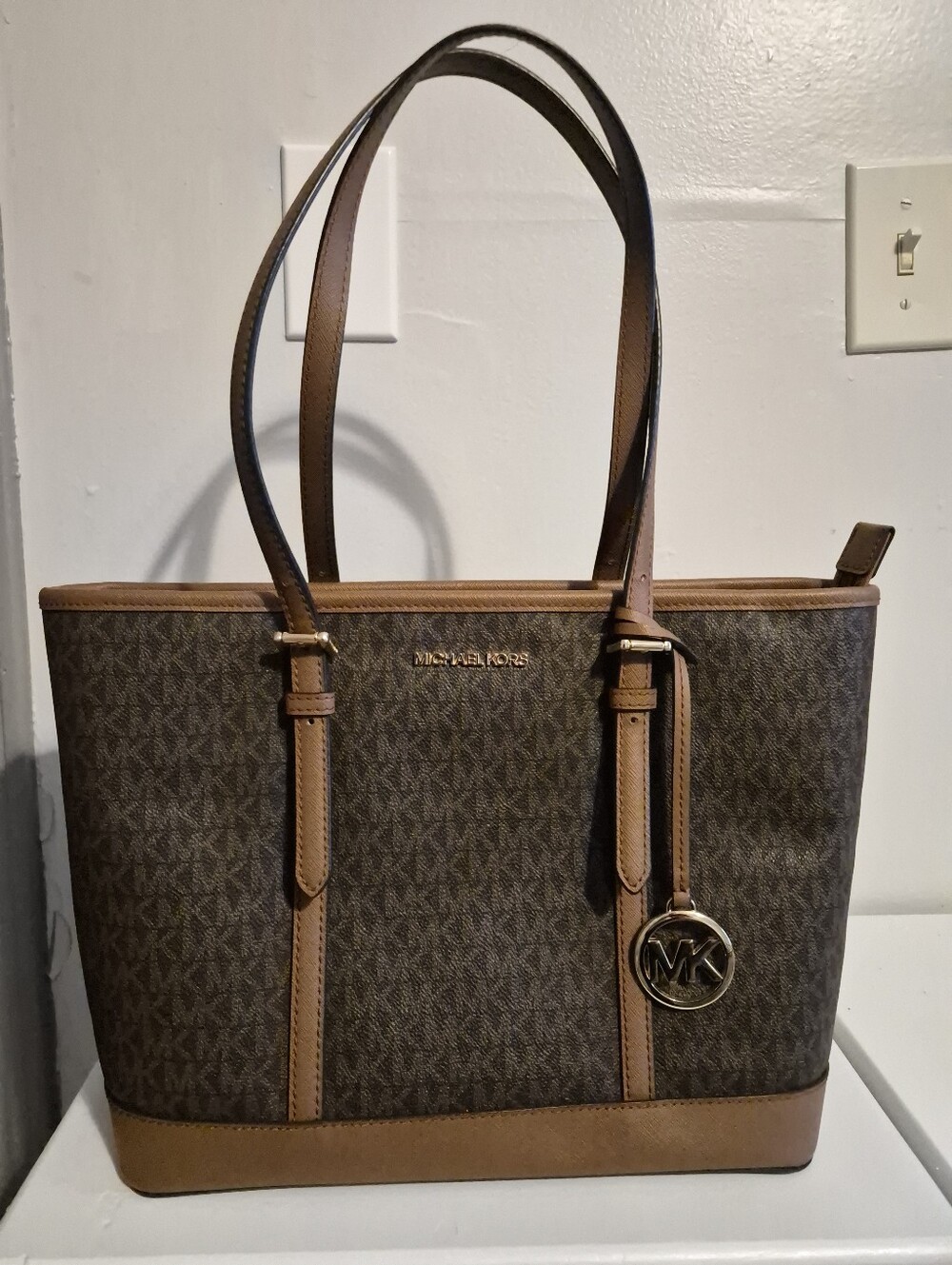 Michael Kors Jet Set Travel Tote Bag